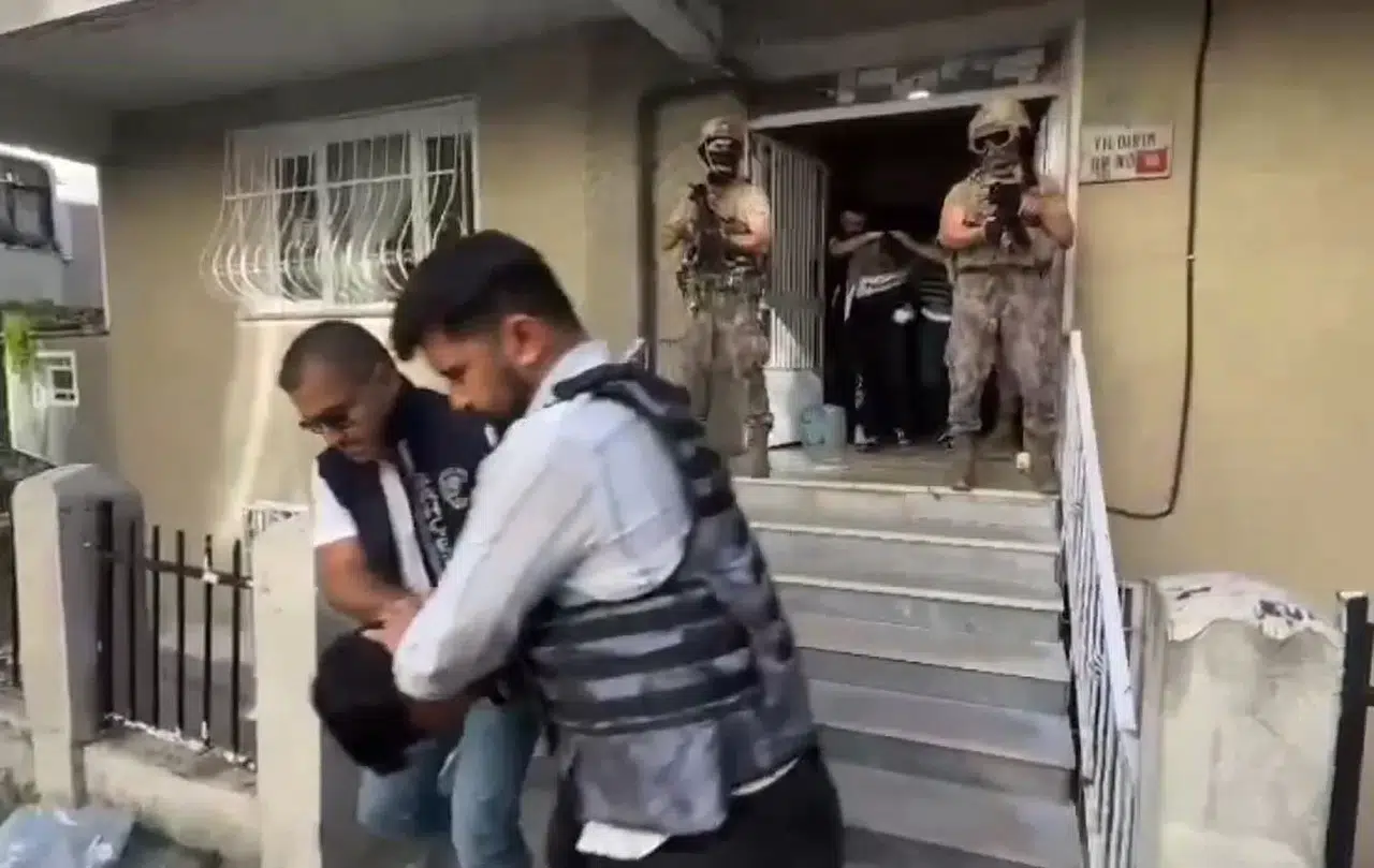 Avcılar’da Operasyonda Yakalanan 2 Şahıs Tutuklandı