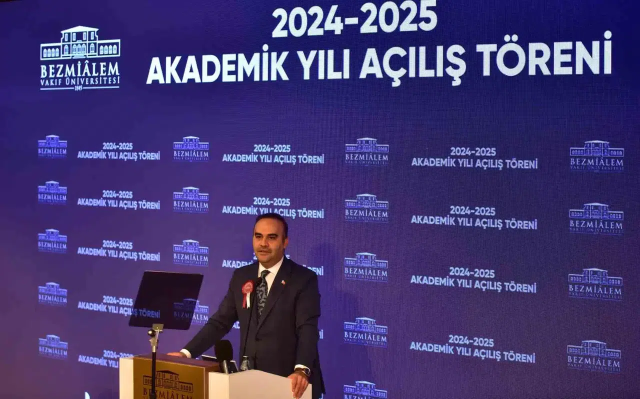 Bakan Kacır: "Savunma Sanayinde Elde Ettiğimiz Başarıyı Farklı Kesimlere de Yayma Amacındayız"