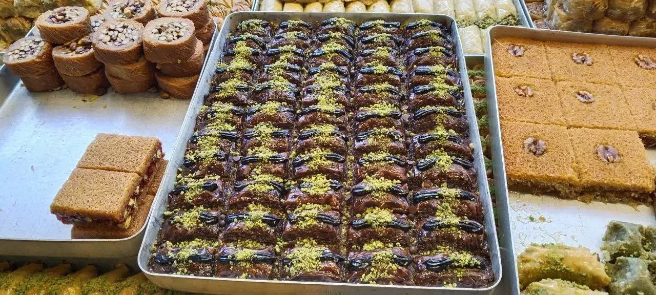 Çikolatadan Sonra, Birinci Kez Dubai Baklavası