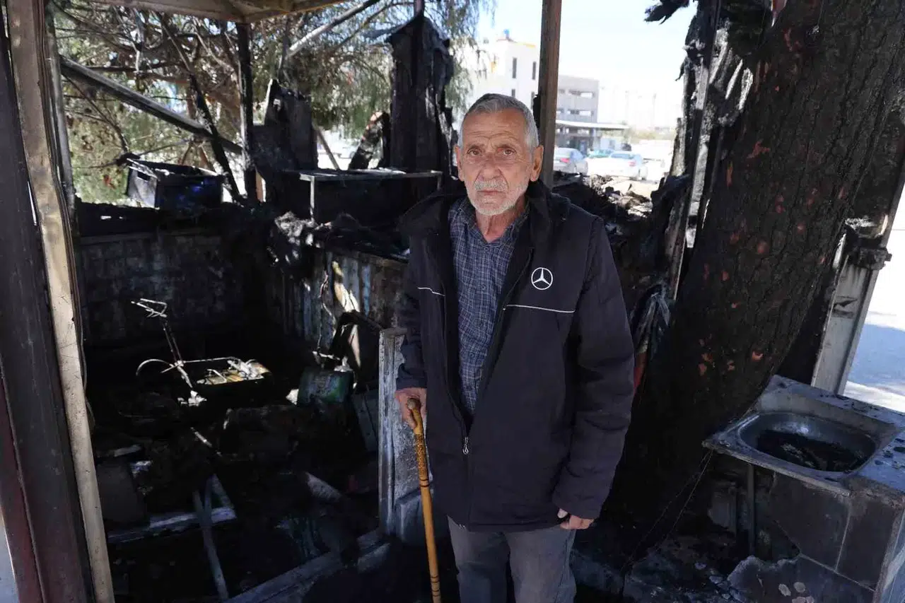 Depremzede Esnafın Prefabrik İş Yeri Alevlere Teslim Oldu