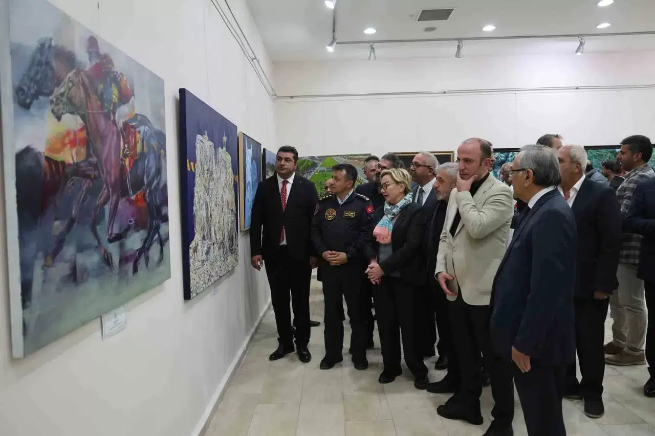 Elazığ’da Tjk Fotoğraf Standı Açıldı