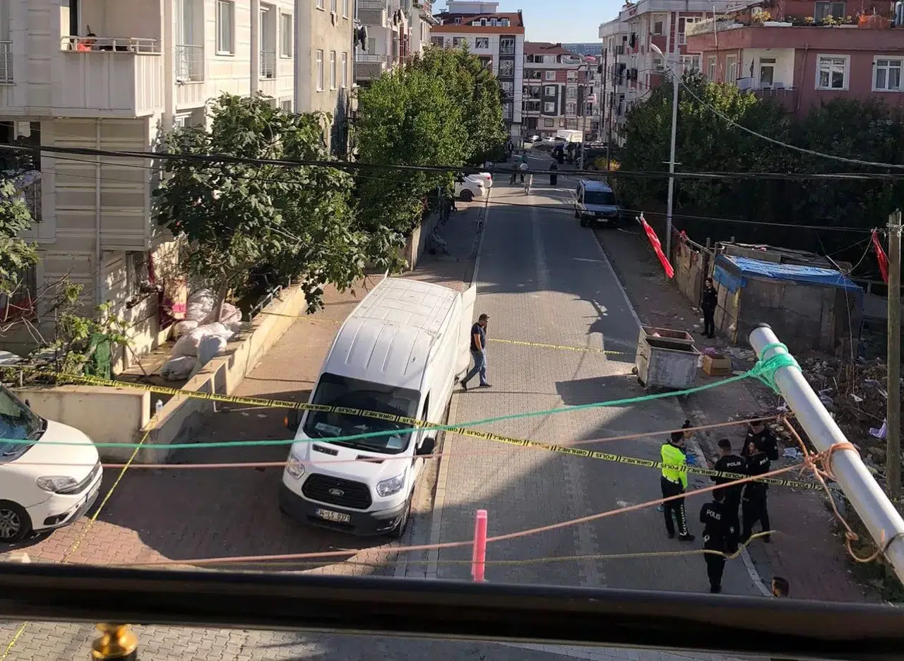 Esenyurt’ta Kargo Aracı Şoförünün Çocuğu Ezdiği Anların Manzaraları Ortaya Çıktı