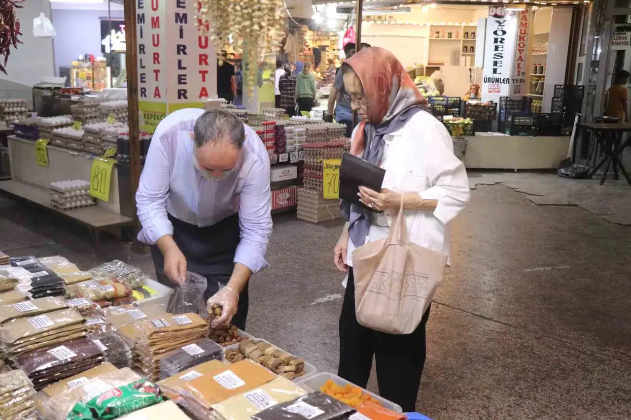 Havalar Soğudu, Vatandaş Aktarların Yolunu Tuttu