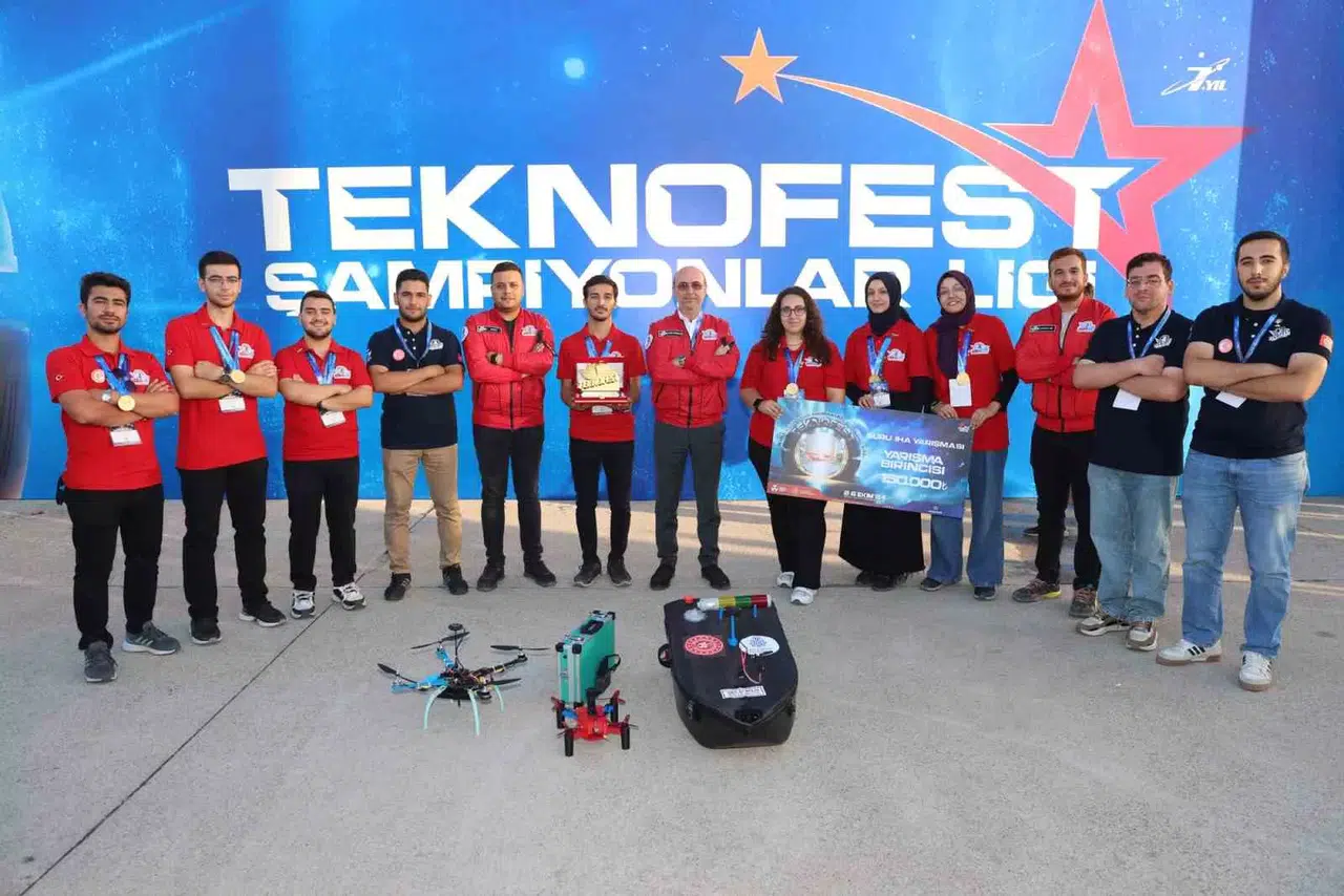 Lider Pekyatırmacı Teknofest’te Selçuklu’yu Muvaffakiyetle Temsil Eden Grupları Tebrik Etti
