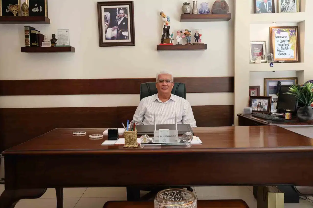 Prof. Dr. Şen: "Tüp Mide Ameliyatı Olanlarda Düşük Ayak Sendromu Tehlikesi Var"