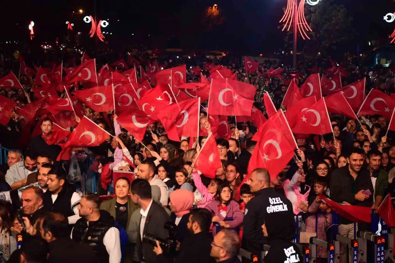 Sancaktepe’de 29 Ekim Cumhuriyet’in 101’inci Yılı Coşkuyla Kutlandı