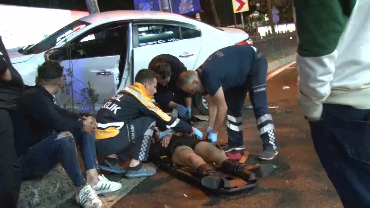 Sarıyer’de Alkollü Şoförün Kullandığı Araç Refüje Girdi: 2 Yaralı