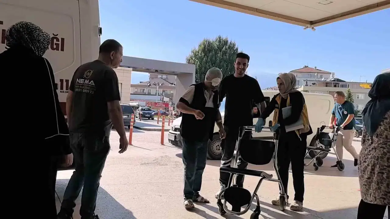 Tamir Ettiği Aracının Altında Kaldı