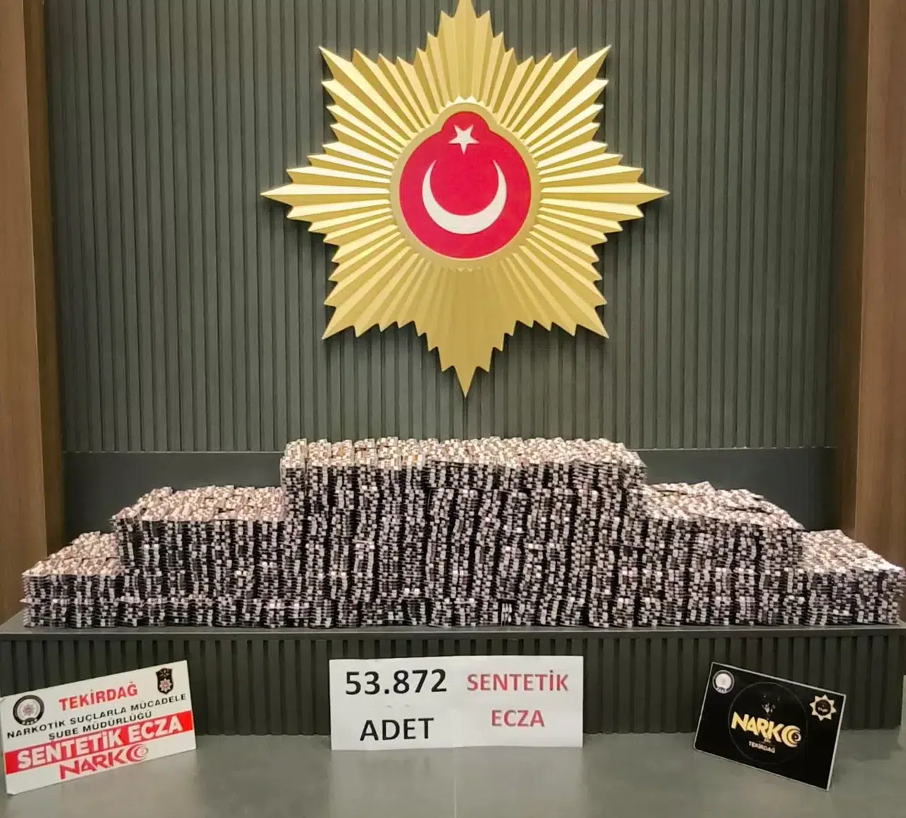 Tekirdağ’da 53 Bin 872 Adet Sentetik Ecza Ele Geçirildi