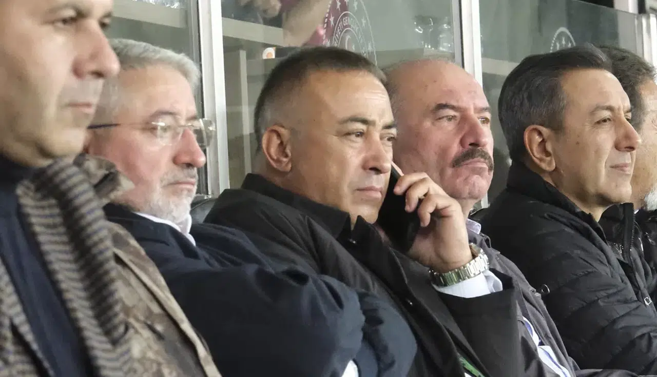 Vali, Çorum FK Maçını İzledi