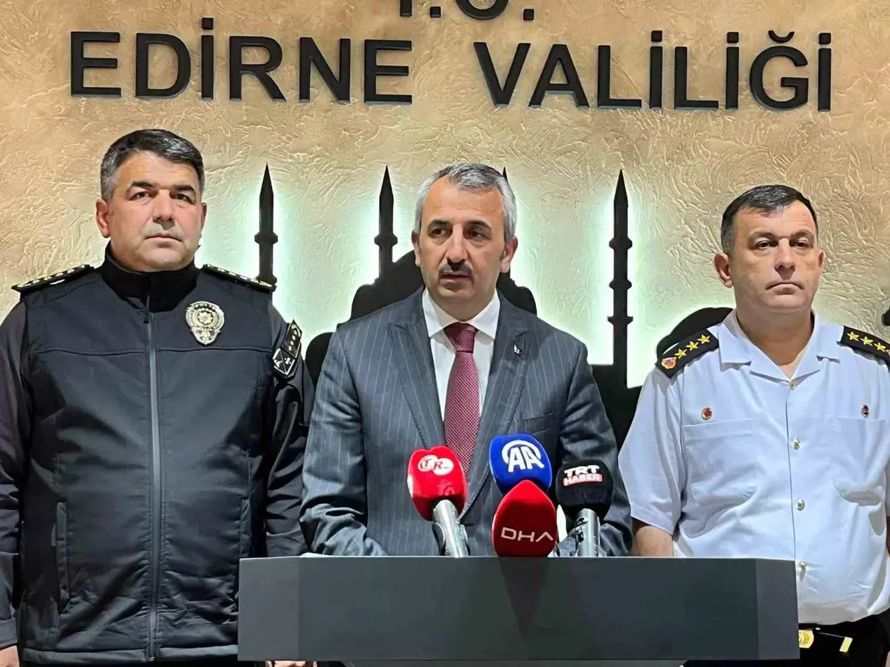Vali Sezer: "Edirne Göçmen Rotası Olmaktan Çıktı"
