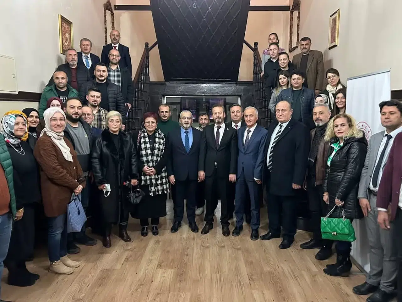 AYM Üyesi Yaşar, Öğretmenlerle Buluştu