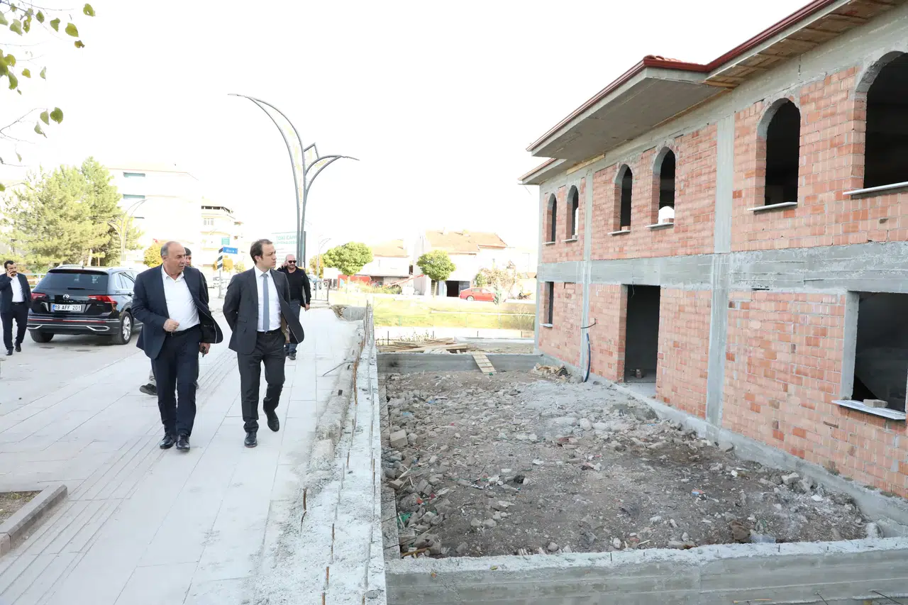 Alaca’da TOKİ Camii İnşaatı Hızla Yükseliyor