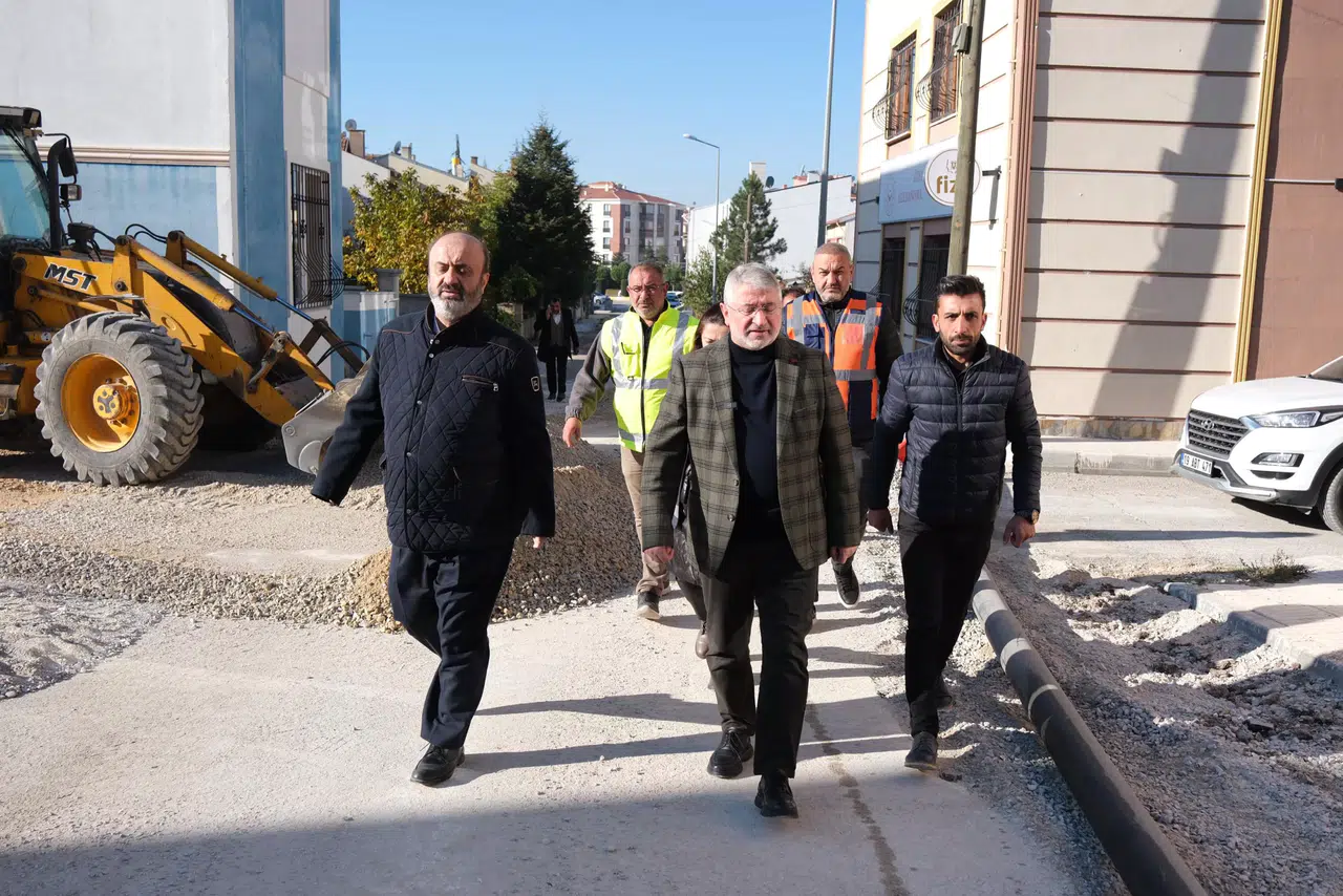 Binevler’de İçme Suyu Hattı Yenileniyor