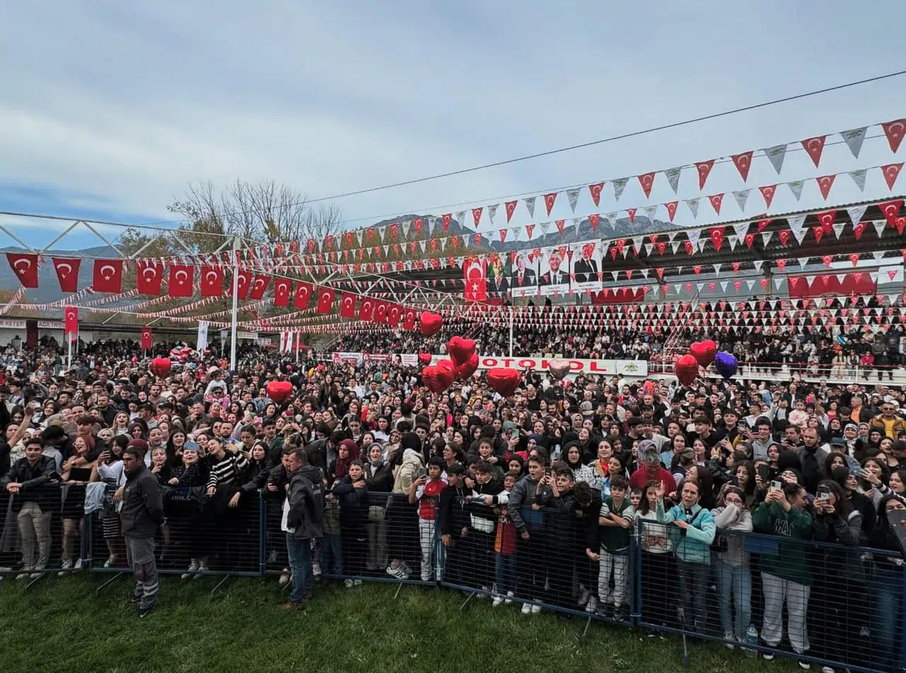 Kargı’da Asırlık Panayır Coşku
