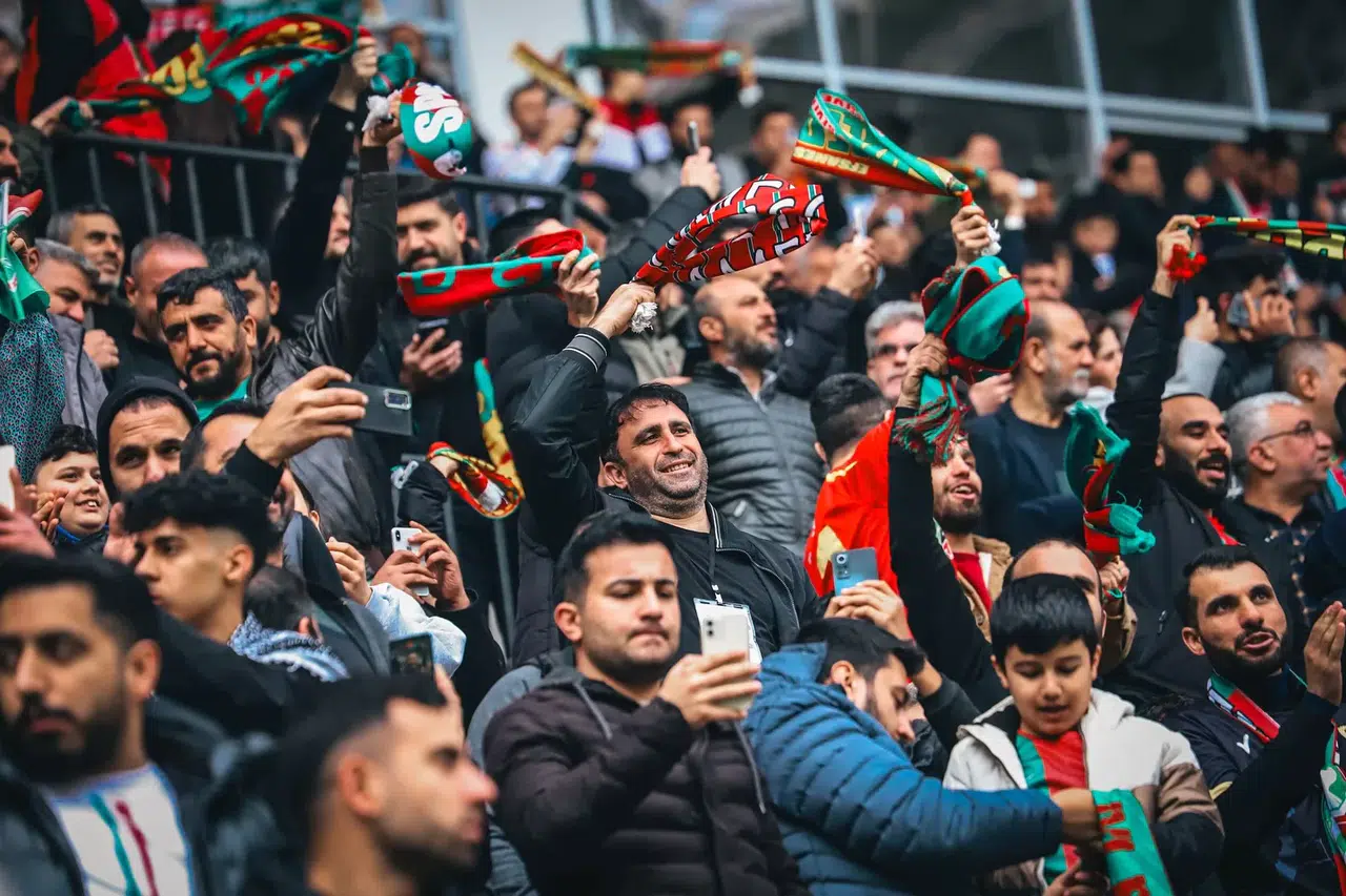 Kocaelispor, İki Kulvarda Lider