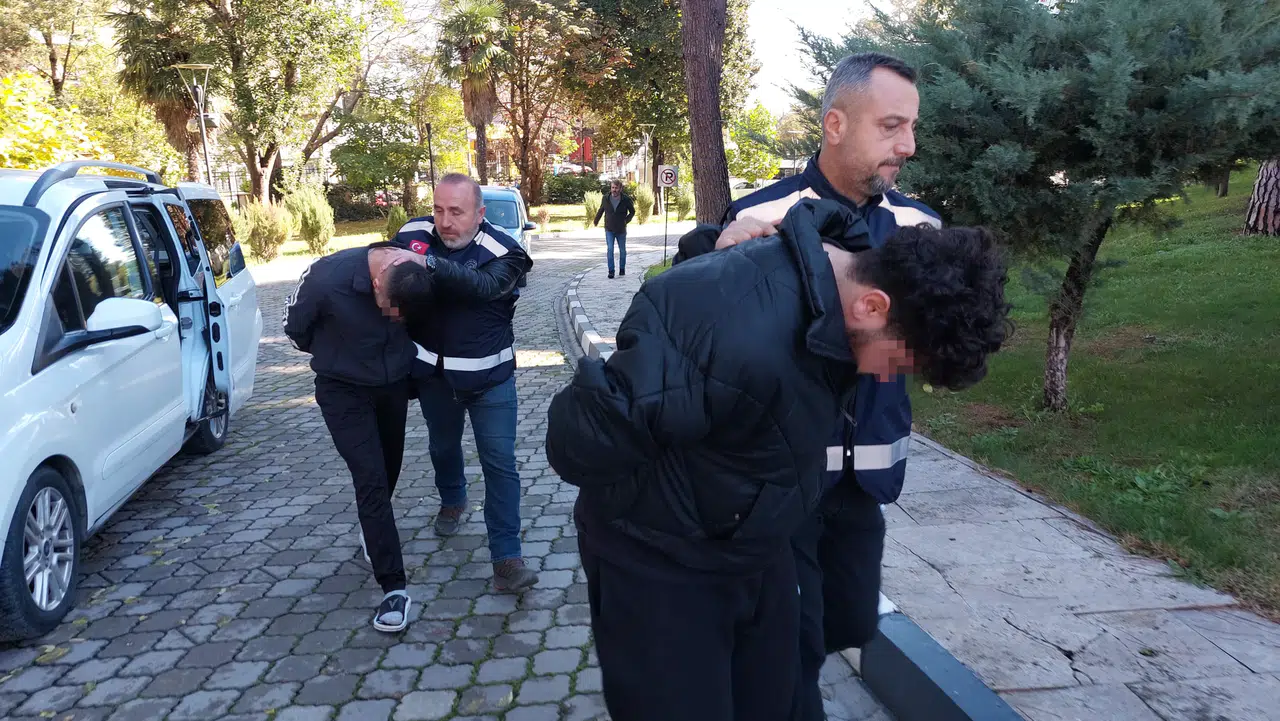 Sahte İlanla Dolandıran İki Kişi Adliyeye Sevk Edildi