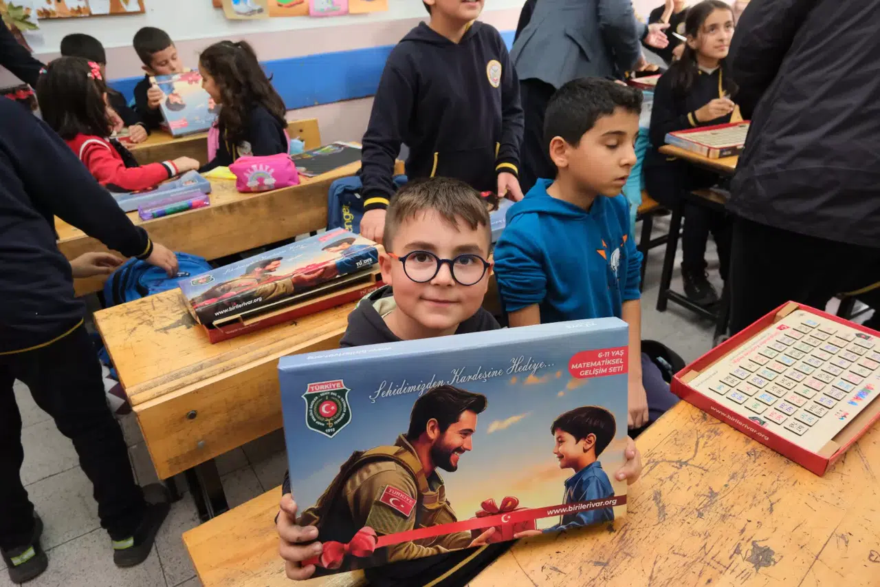 ‘Şehitlerimizin Hediyeleri Kardeşlerine Ulaştı’