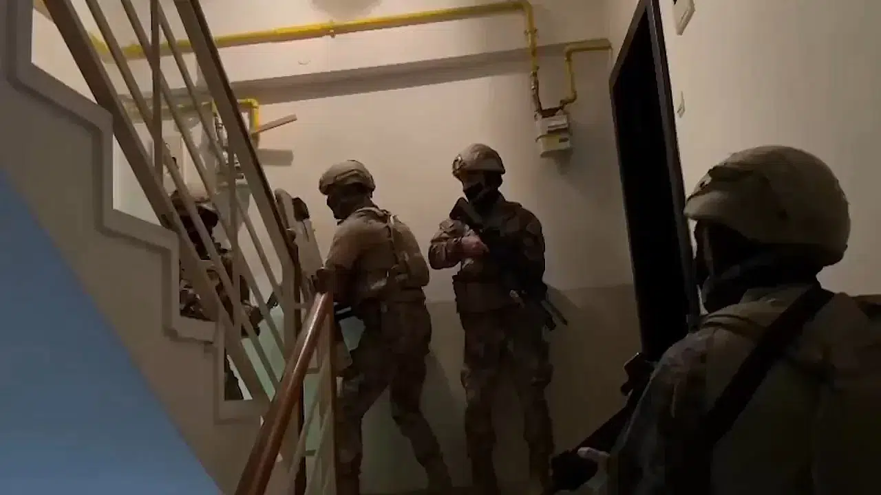 Üç Haftada Binlerce Kişi Yakalandı