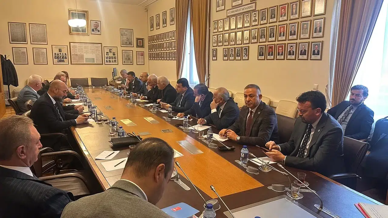 'Yem Fiyatlarından Dolayı Hayvancılık Yapılamaz Oldu'