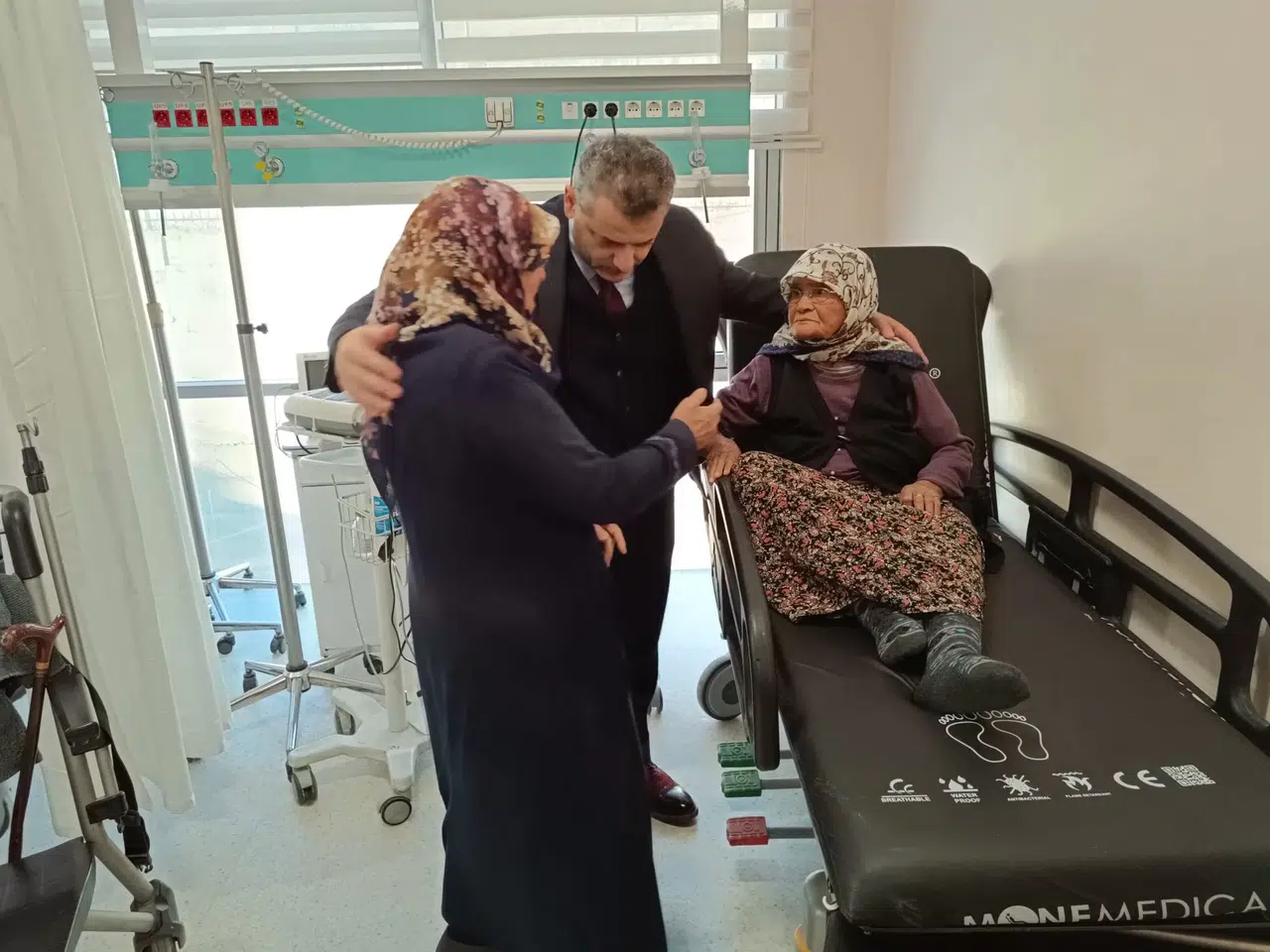 Zehir, Bayat’ta Sağlık Yatırımlarını İnceledi