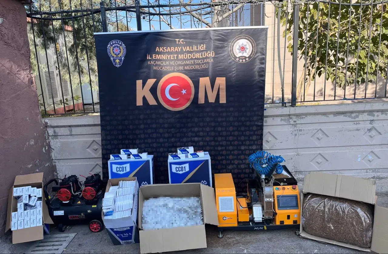 Aksaray’da Kaçak Sigara ve Makaron Ele Geçirildi