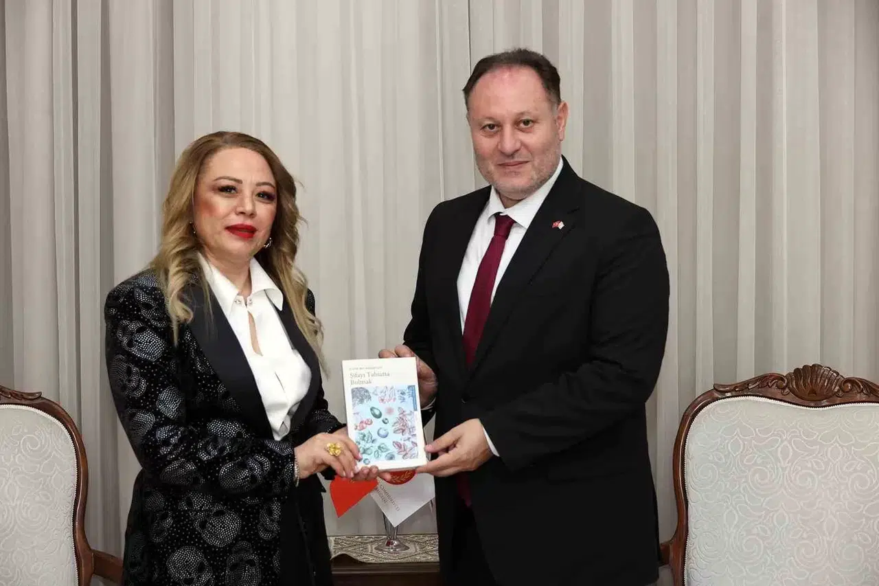 Asatuf Heyeti KKTC Cumhuriyet Meclisi Başkanı Öztürkler’i Ziyaret Etti