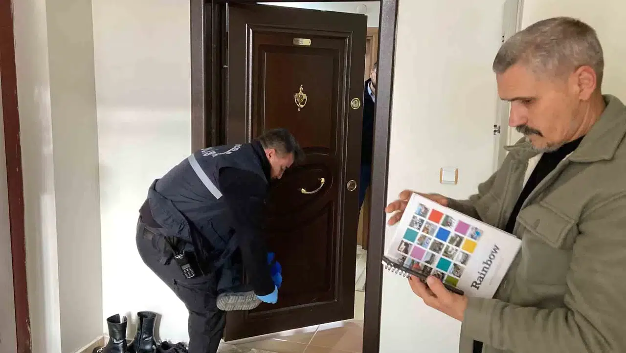 Askerden Müsaadeye Gelen Oğlunu Yatağında Meyyit Buldu