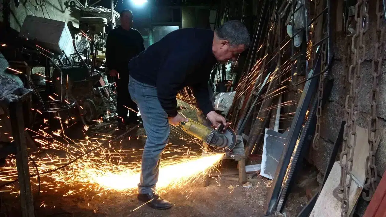 Bir Jenerasyondan Başkasına Aktarılamayan ’Demircilik Mesleği’ Yok Oluyor