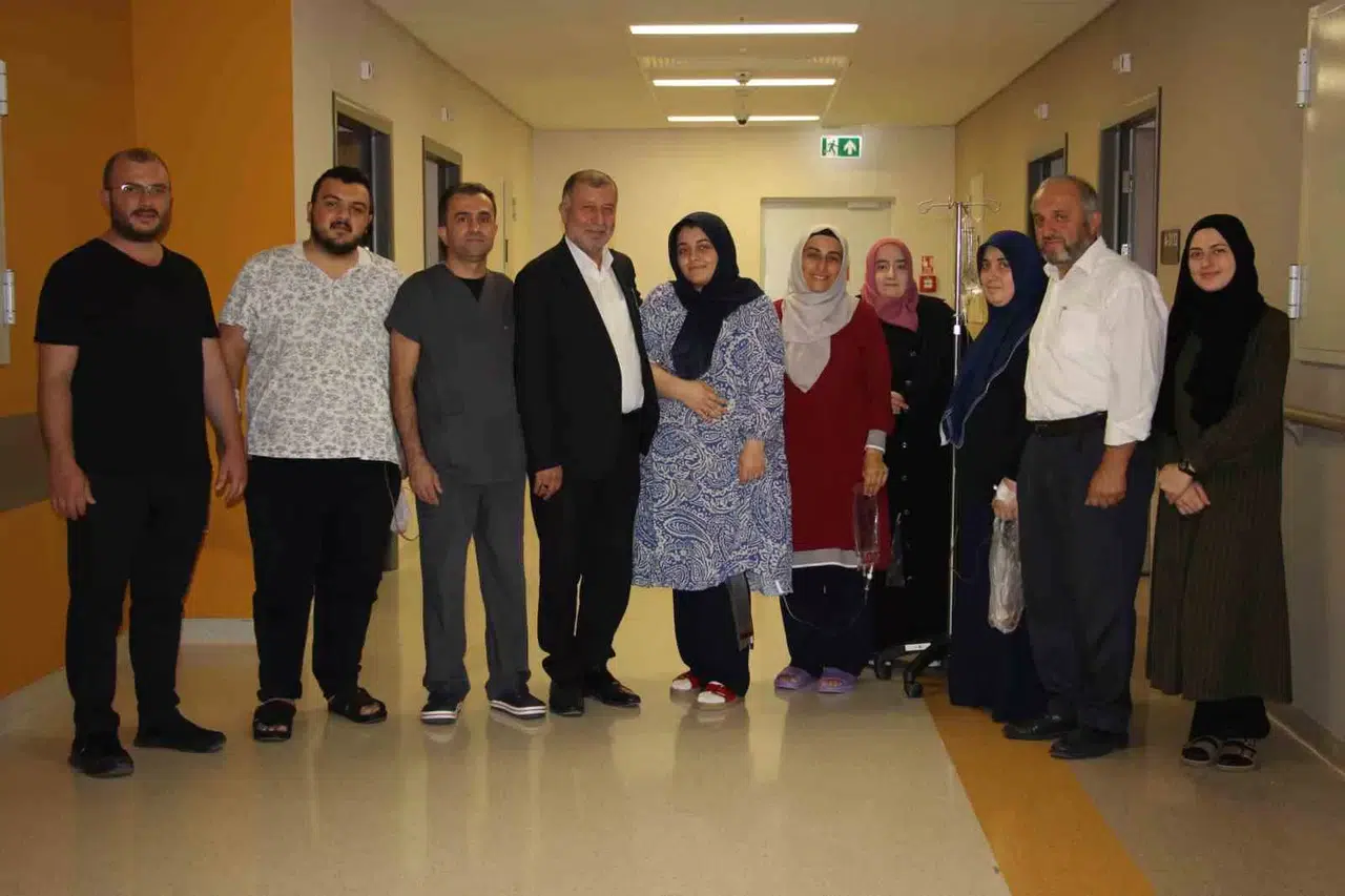 Birebir Aileden 6 Kişi Şehir Hastanesinde Obezite Cerrahisi Ameliyatı Oldu