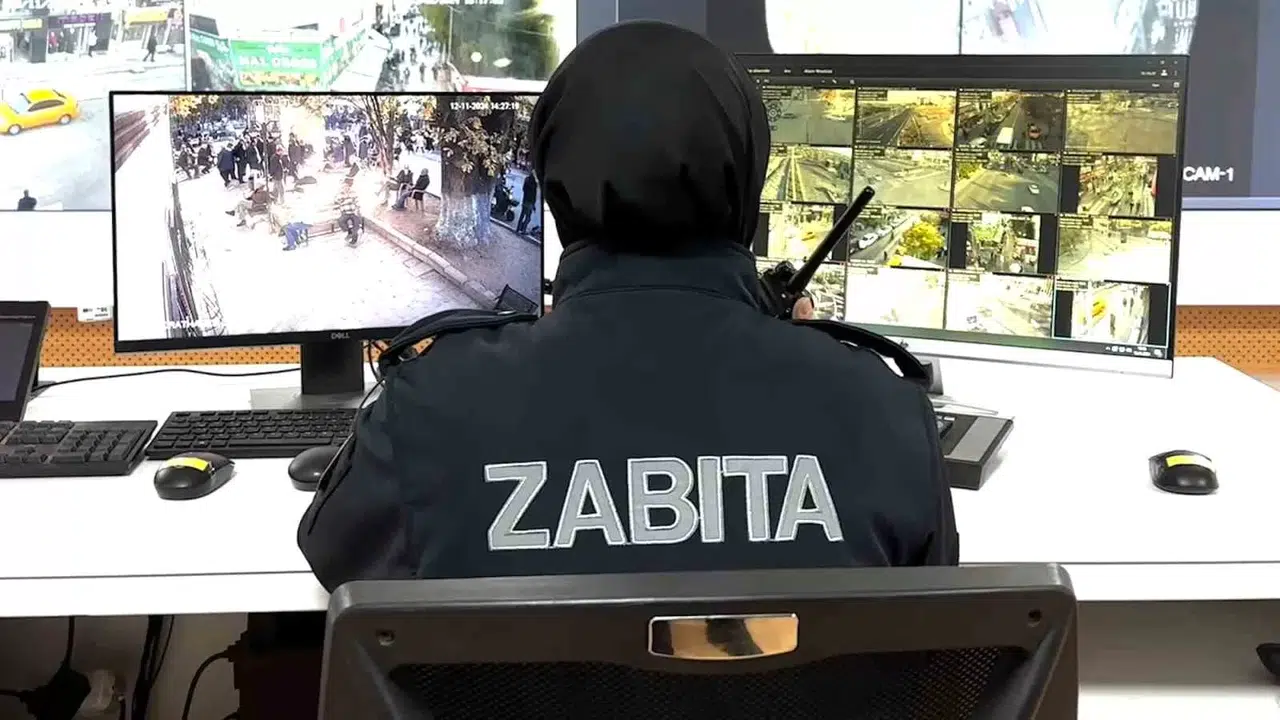 Bu Kentte Yaşayanlar Dikkat, Kameralı Takip Devri Başladı: Yere İzmarit ve Çöp Atanlara Ceza