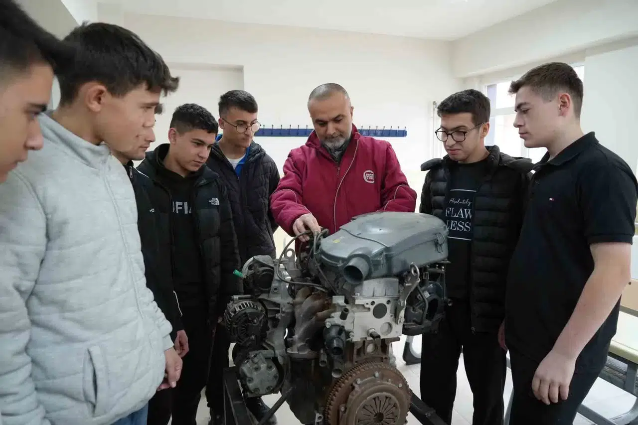 Bu Lise, Elektrikli Araç Dalına Nitelikli Eleman Yetiştirecek
