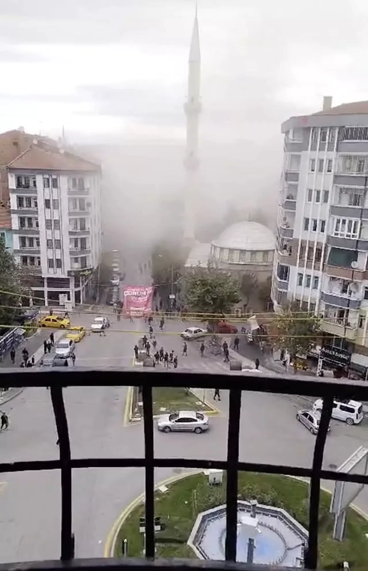 Çorum’daki Doğalgaz Patlamasının Akabinde Yaşanan Panik Kamerada