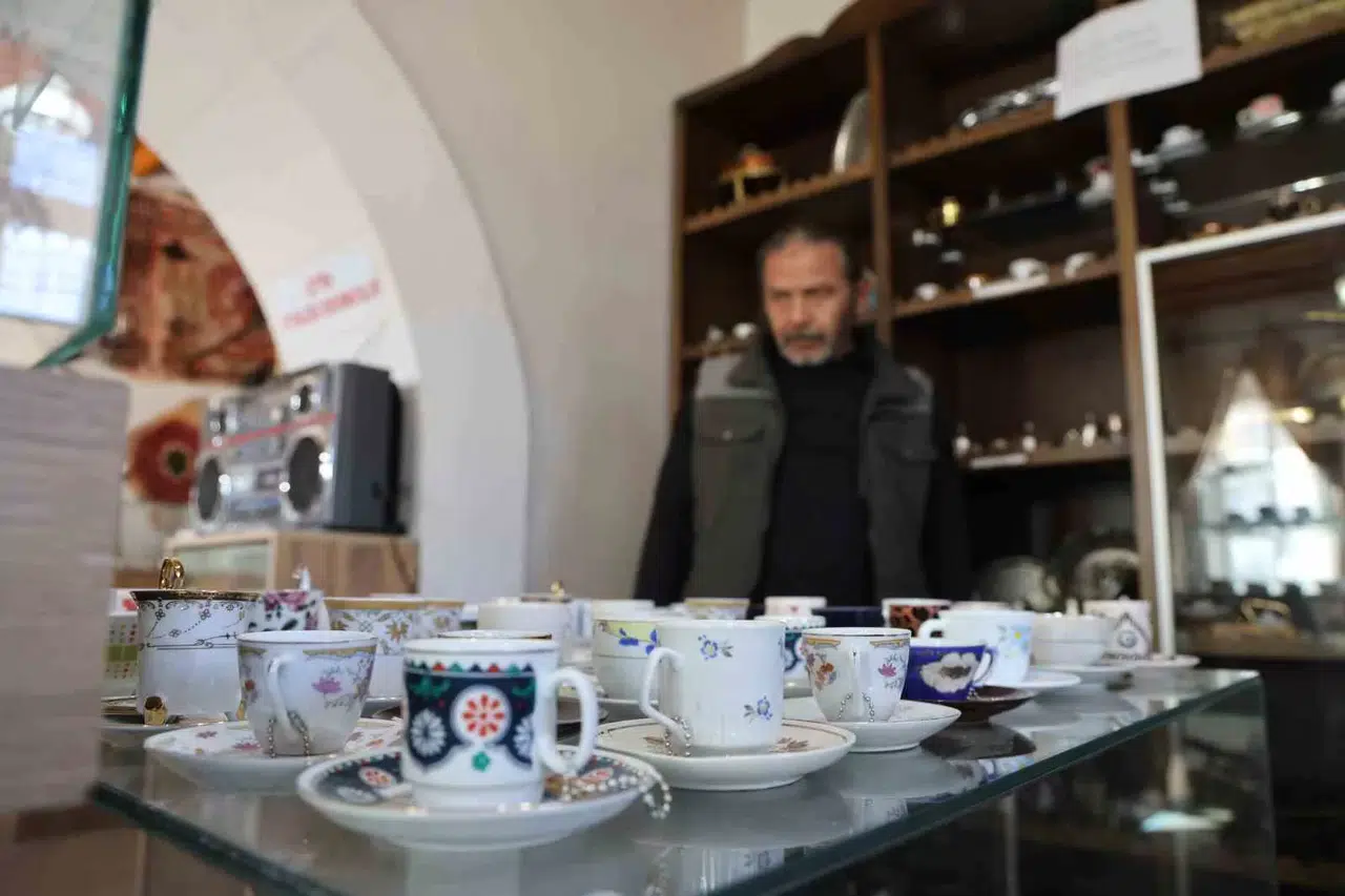 Dünyada Eşi Gibisi Yok: Bu Müzede 6 Binin Üzerinde Fincan Sergileniyor