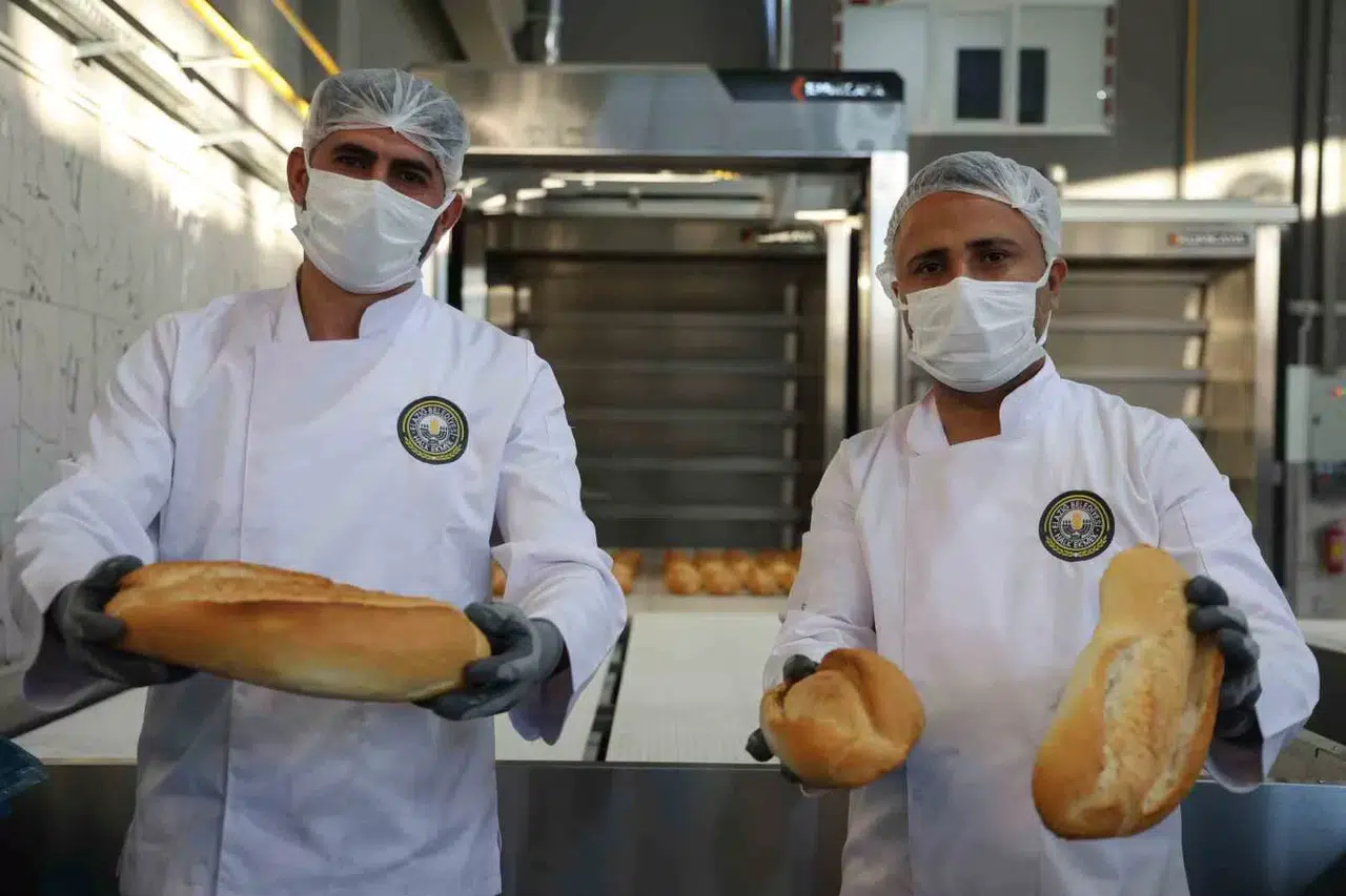 Elazığ’da Günlük 80 Bin Kapasiteli Ekmek Tesisi Açıldı: Fiyat 7 Lira