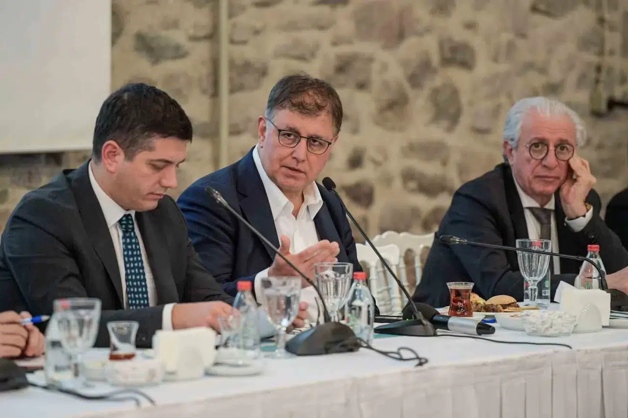 İzmir’in Kronik Sorunu ’Basmane Çukuru’ Çözülüyor