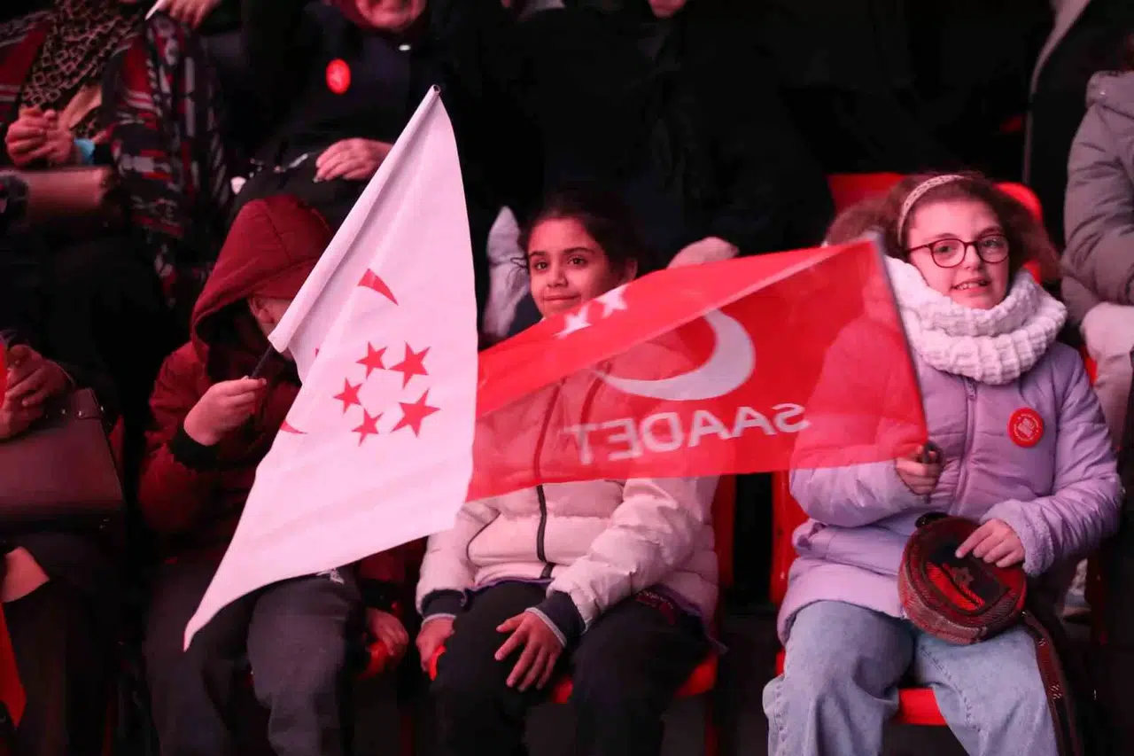 Saadet Partisi Olağan 9. Olağan Kongresi Başladı