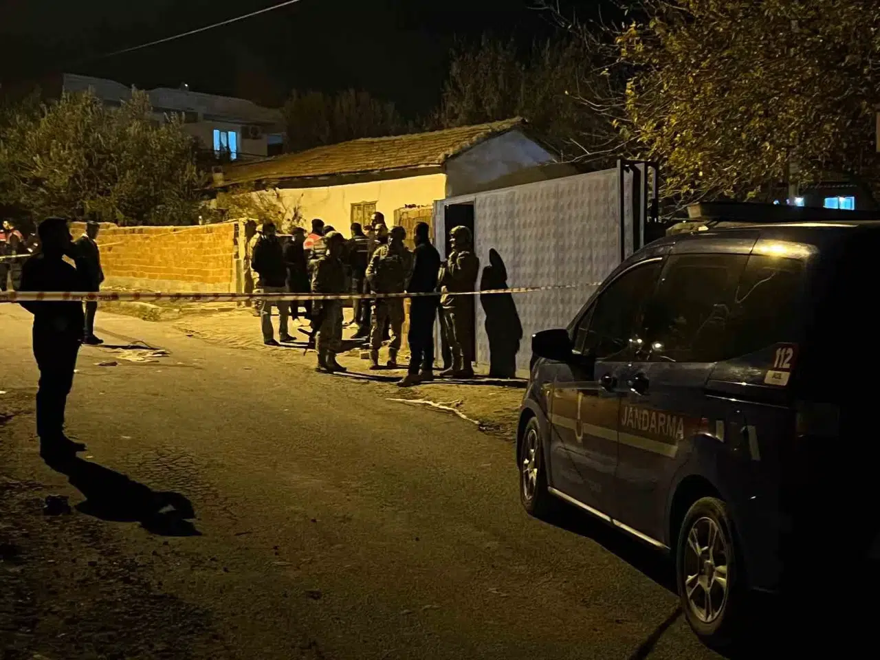 Vali Özkan’dan Yaralı Jandarma Çalışanına Ziyaret