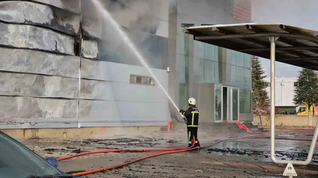 3 Emekçinin Öldüğü Fabrika Yangınında 5 Şahıs Adliyeye Sevk Edildi