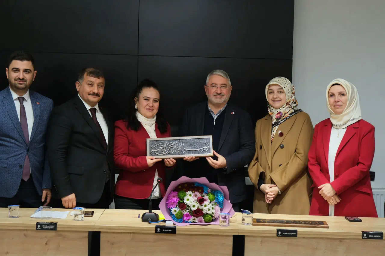 AK Parti’de Devir-Teslim Töreni