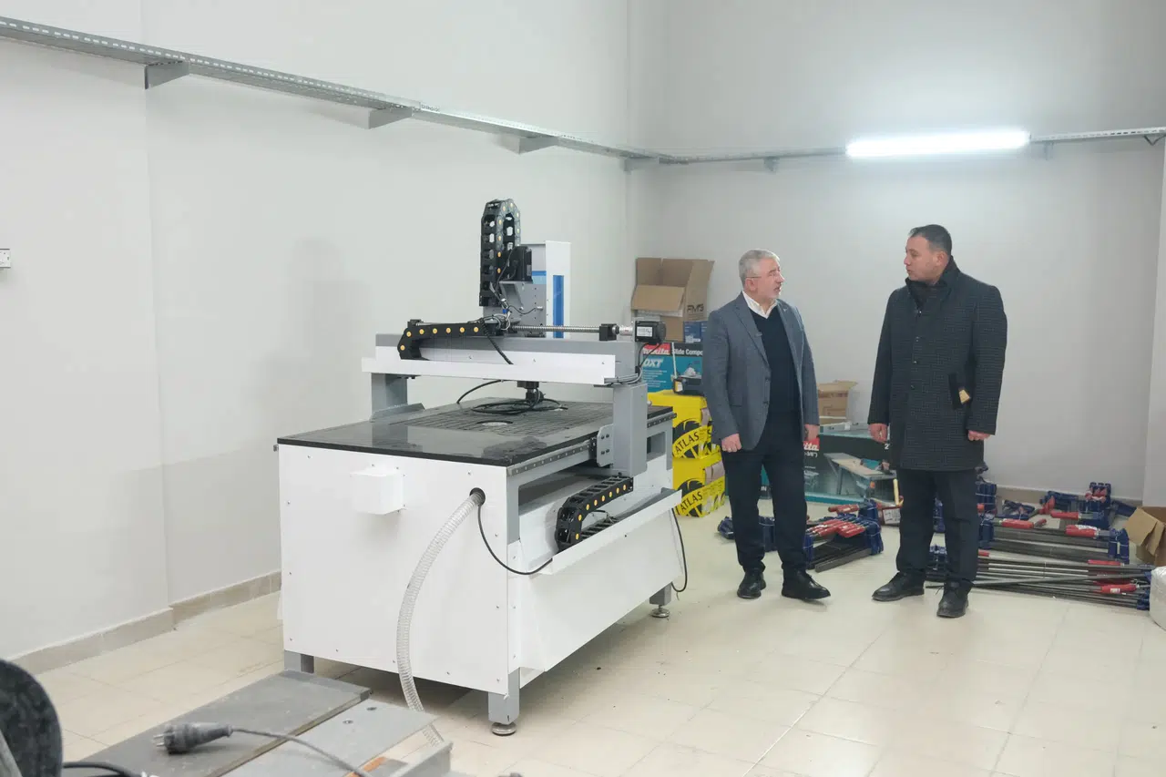Ahşap Tasarım ve Mobilya Atölyesi’nde Sona Doğru
