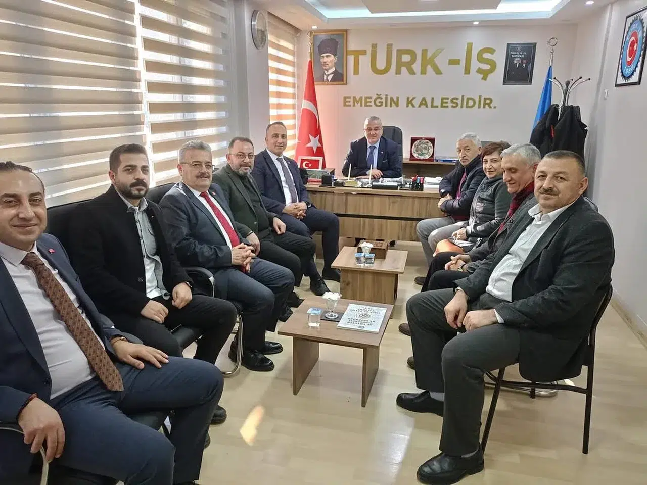 CHP’liler İşçilerin Taleplerini Dinledi