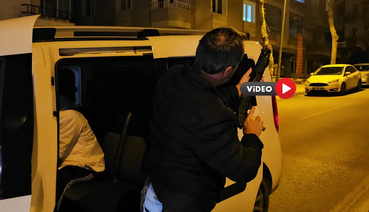 Caddede Suçlu Kovalamacası, Film Sahnelerini Aratmadı