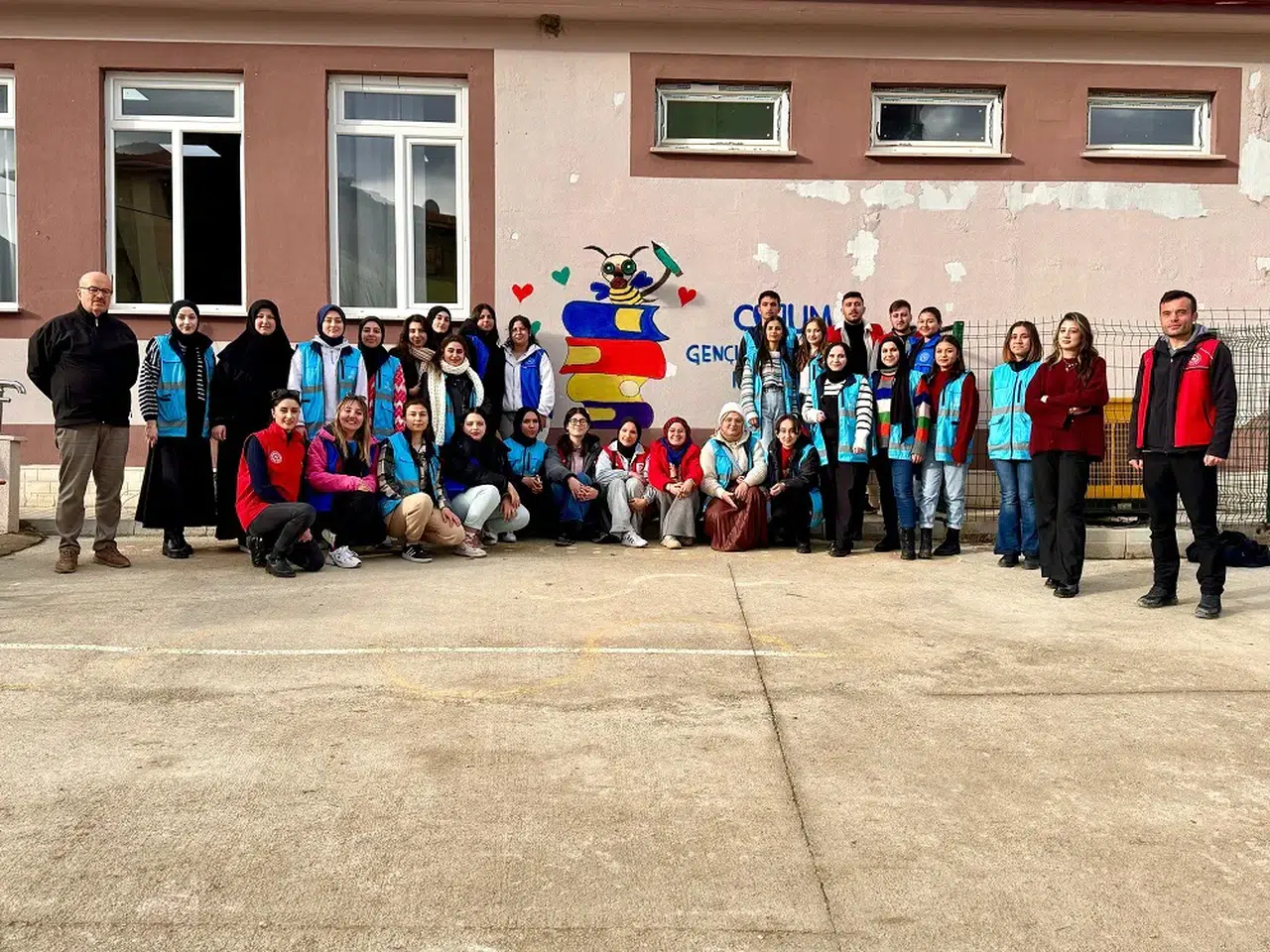 Çocuklarla Birlikte Doyasıya Eğlendiler