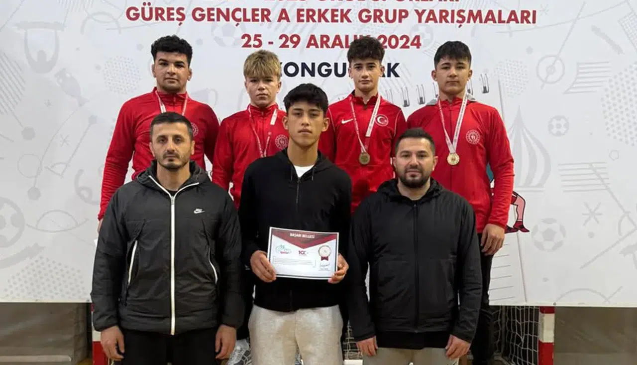 Çorumlu Sporculara Tebrik