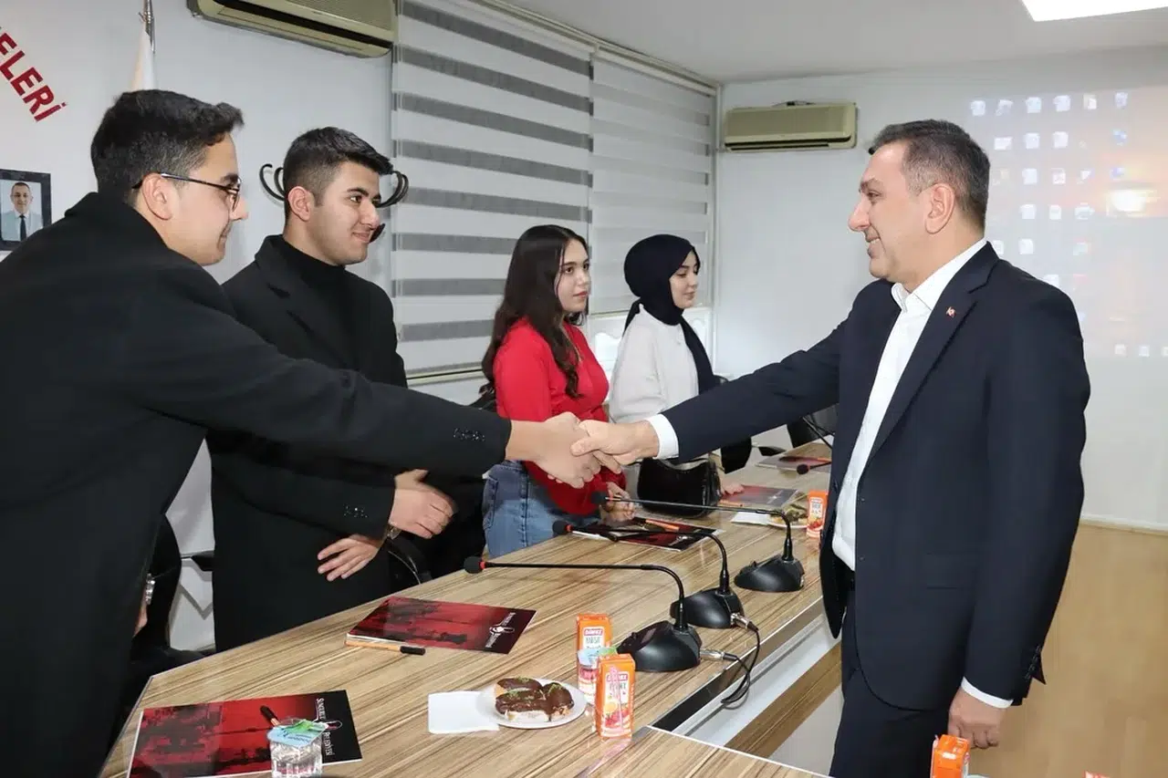 ‘Gençlerimizin Heyecanı Çalışma Gayretimizi Katlayarak Artırıyor’