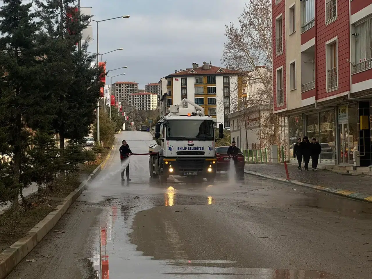İskilip’te Yollar Temizleniyor