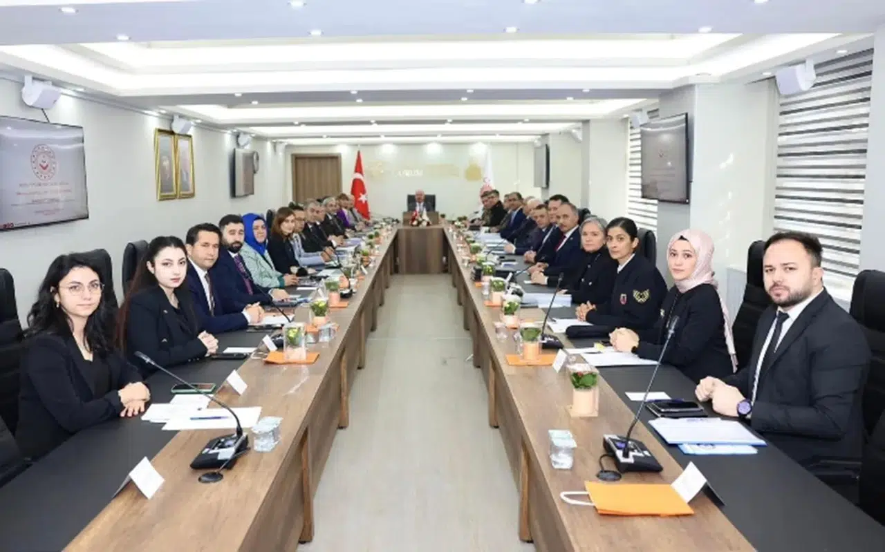 Kadına Yönelik Şiddetle Mücadeleye Düzenlenen Etkinliklerle Dikkat Çekildi