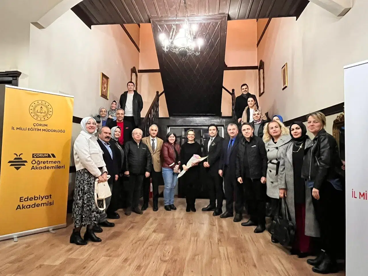 Öğretmen Akademileri’nde Divan Edebiyatı Eğitimi
