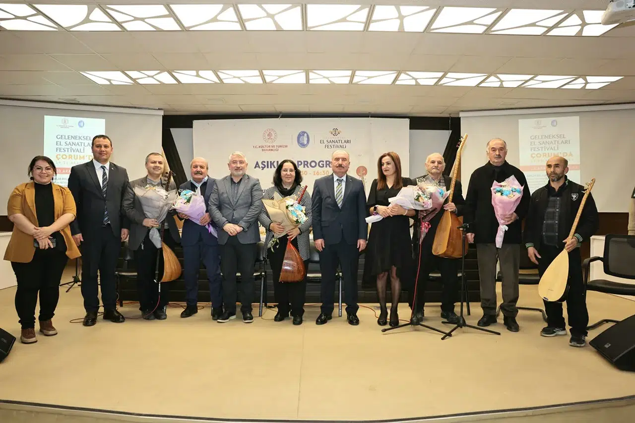 Turgut Özal’da Aşıklar Buluşması